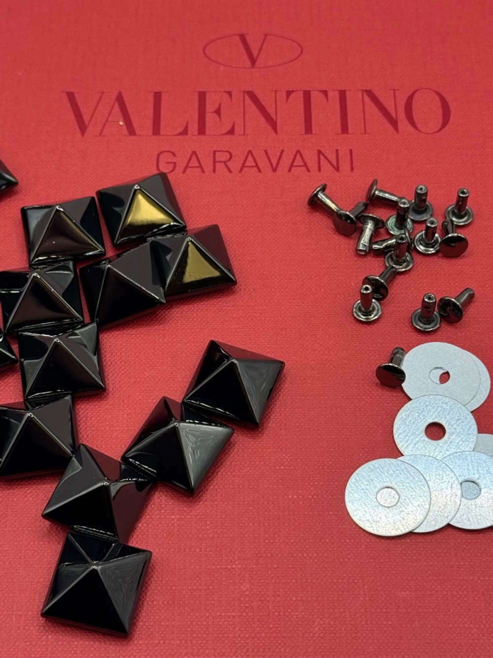 Valentino Garavani Romanstud Spare Studs in Ruthenium with Matching Posts